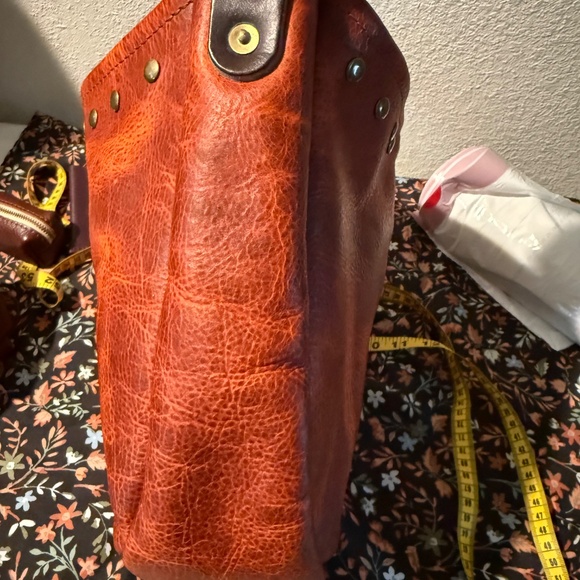Go Forth Goods Small Celeste LTD Tangerine Bison Leather W/ Mocha Leather Trim - Picture 7 of 13